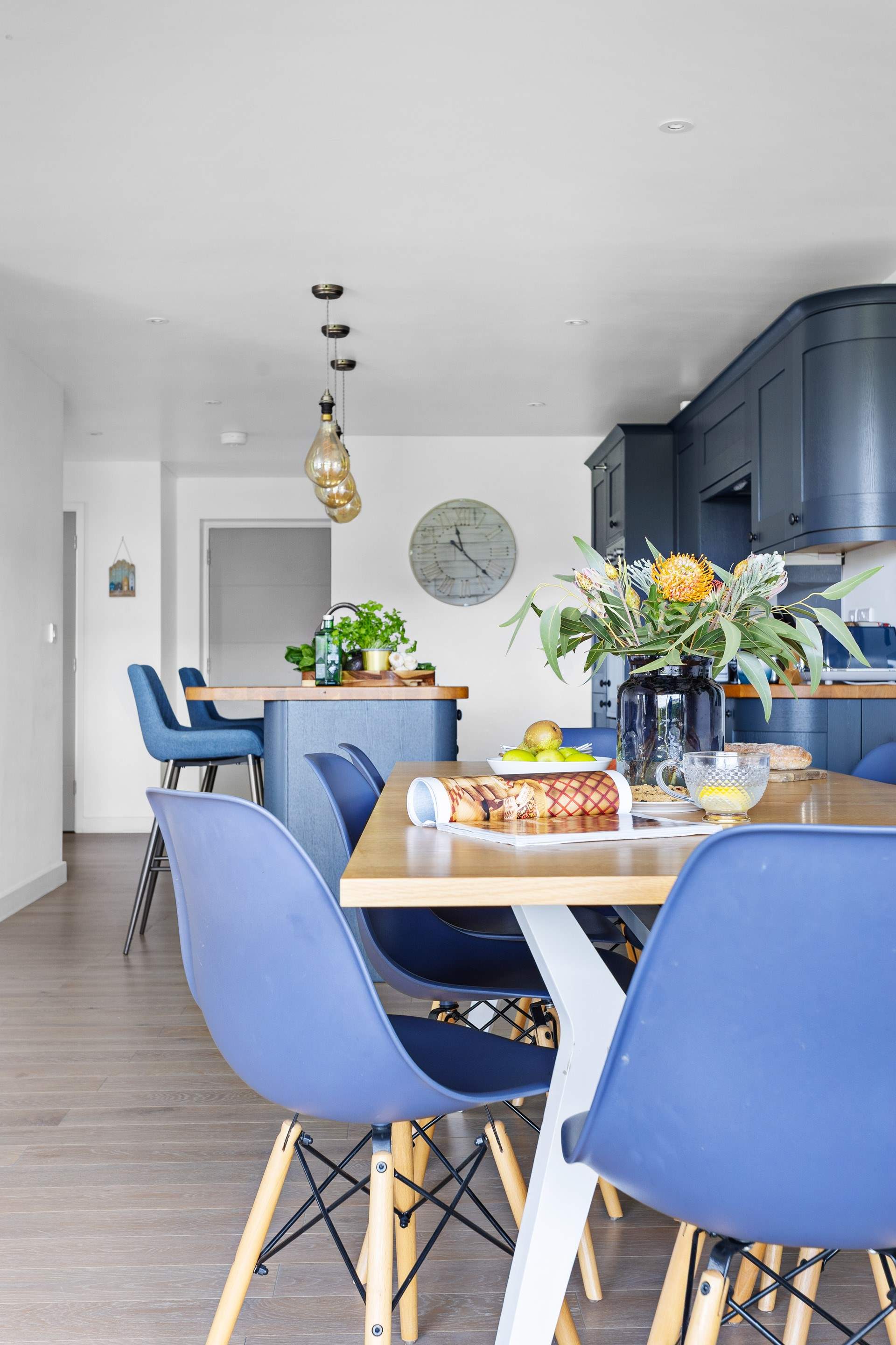 The perfect spot to enjoy a family feast. 