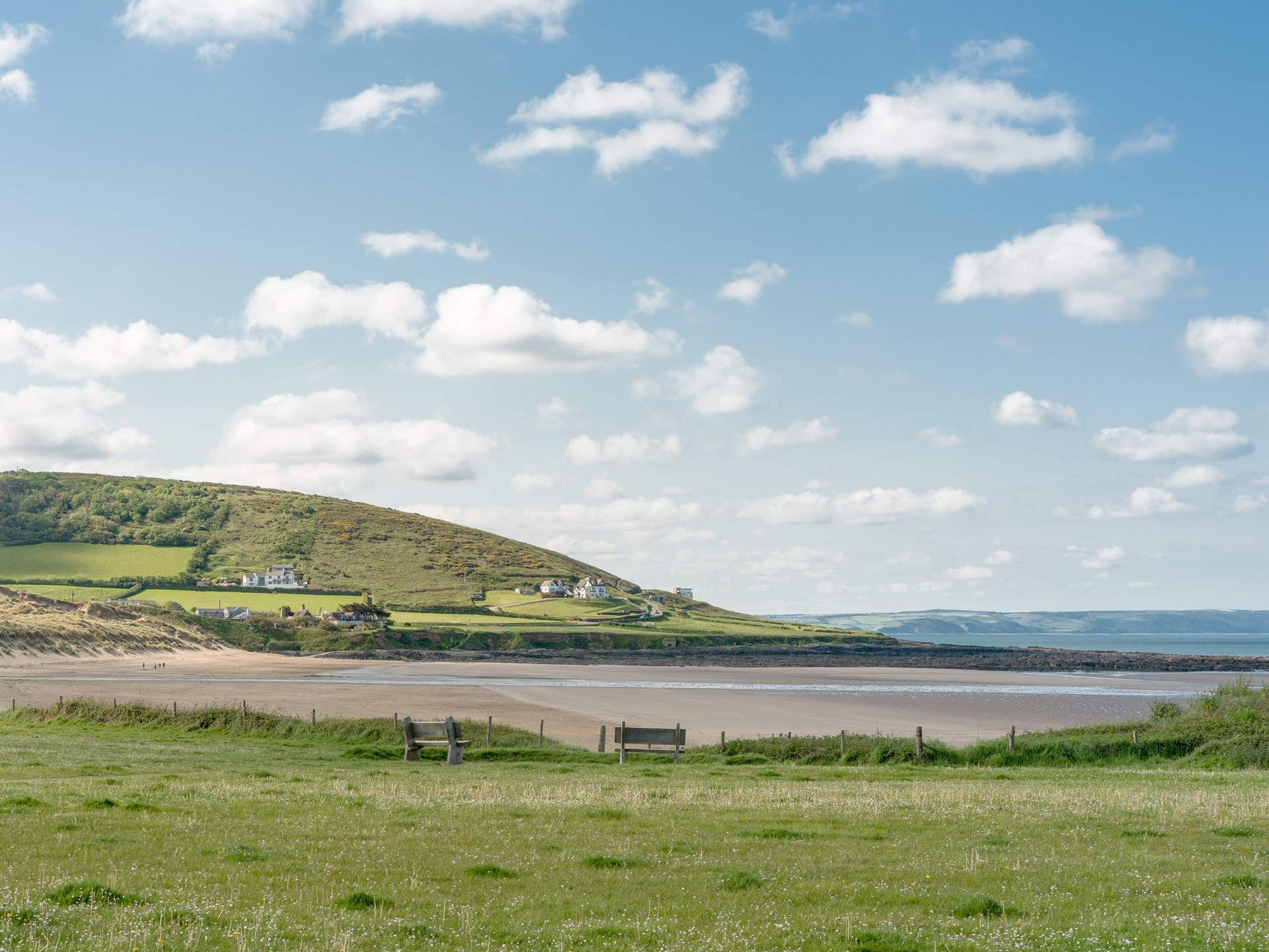 Whether it's a day for walking the coast path or a day on the beach, Croyde offers it all!