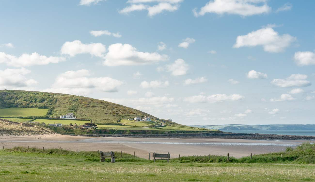 Whether it's a day for walking the coast path or a day on the beach, Croyde offers it all!