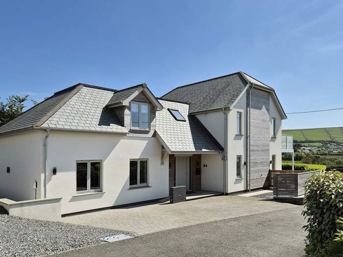 Horizon, Sleeps 8 in Croyde