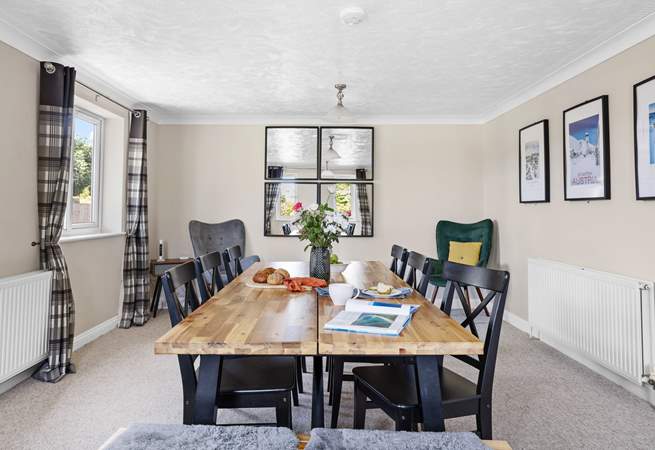 Gather everyone around the dining-table to chat about the adventures of the day. 