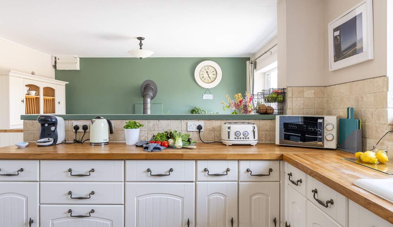Oodles of space and an impressive four oven range in the kitchen/breakfast-room.