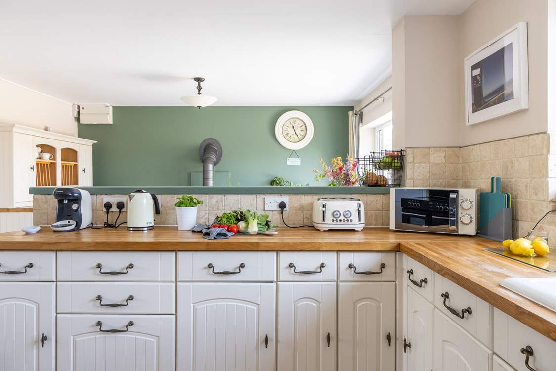 Oodles of space and an impressive four oven range in the kitchen/breakfast-room.