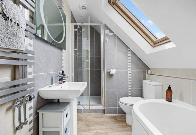 The family bathroom on the first floor. 