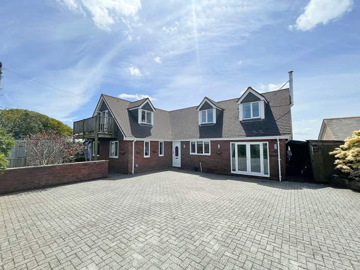 The Lodge, Sleeps 7 in Woolacombe