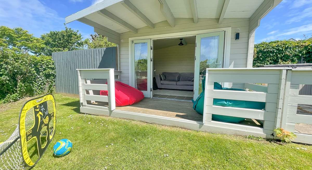 The summer-house is a great spot for a few moments of peace and quiet.