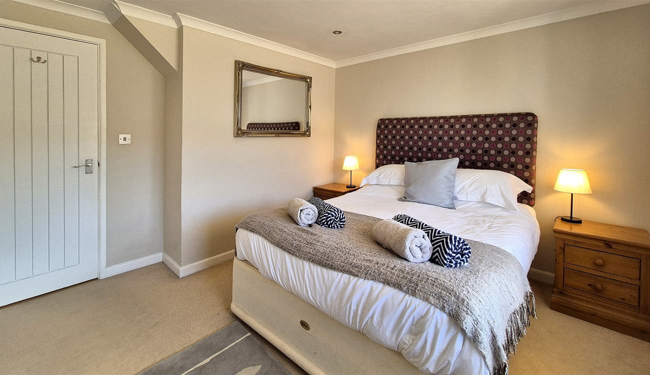 The second ground floor king room.