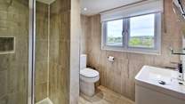 The en suite shower-room.