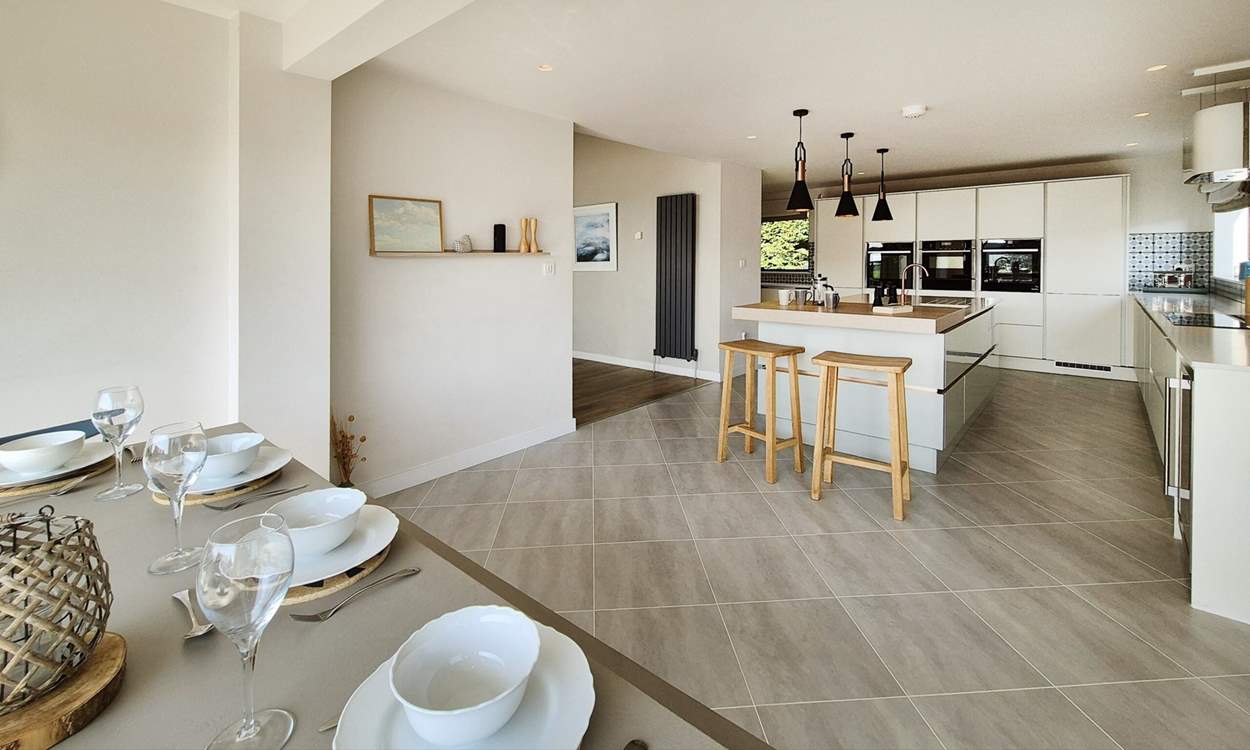 This contemporary space is fabulous for sociable dining on holiday.