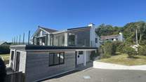 4 Ora Close is really rather special. 
