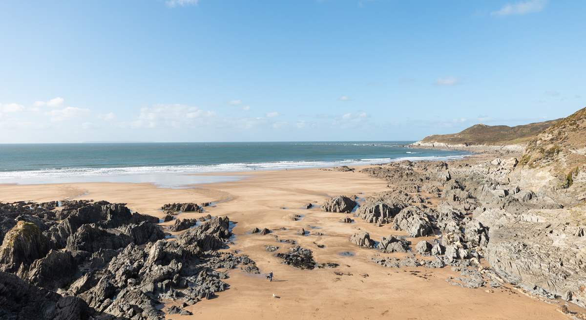 Woolacombe is a short drive away, one of many beautiful sandy beaches and perfect for families. 
