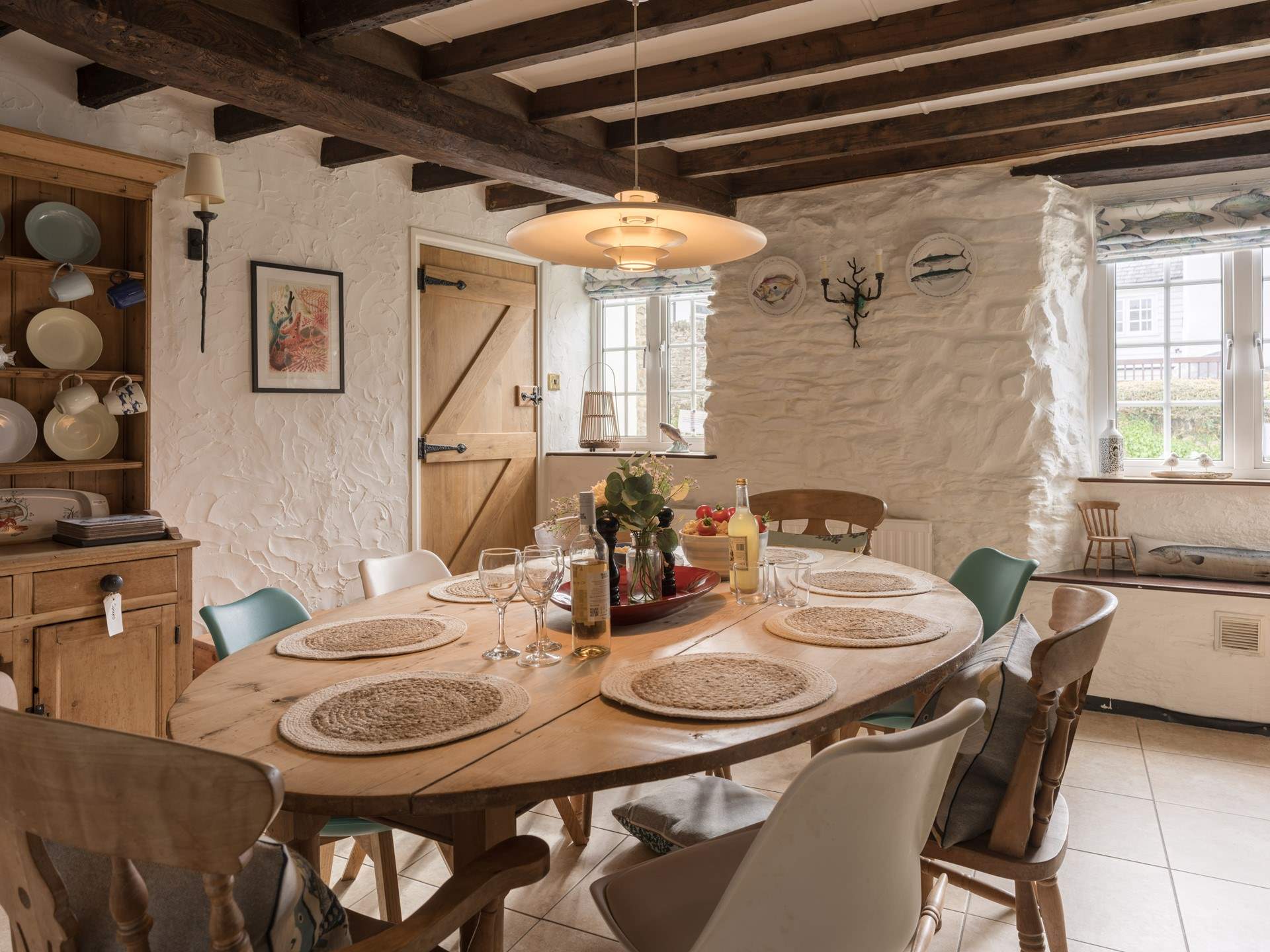 The perfect spot to enjoy your family feast.