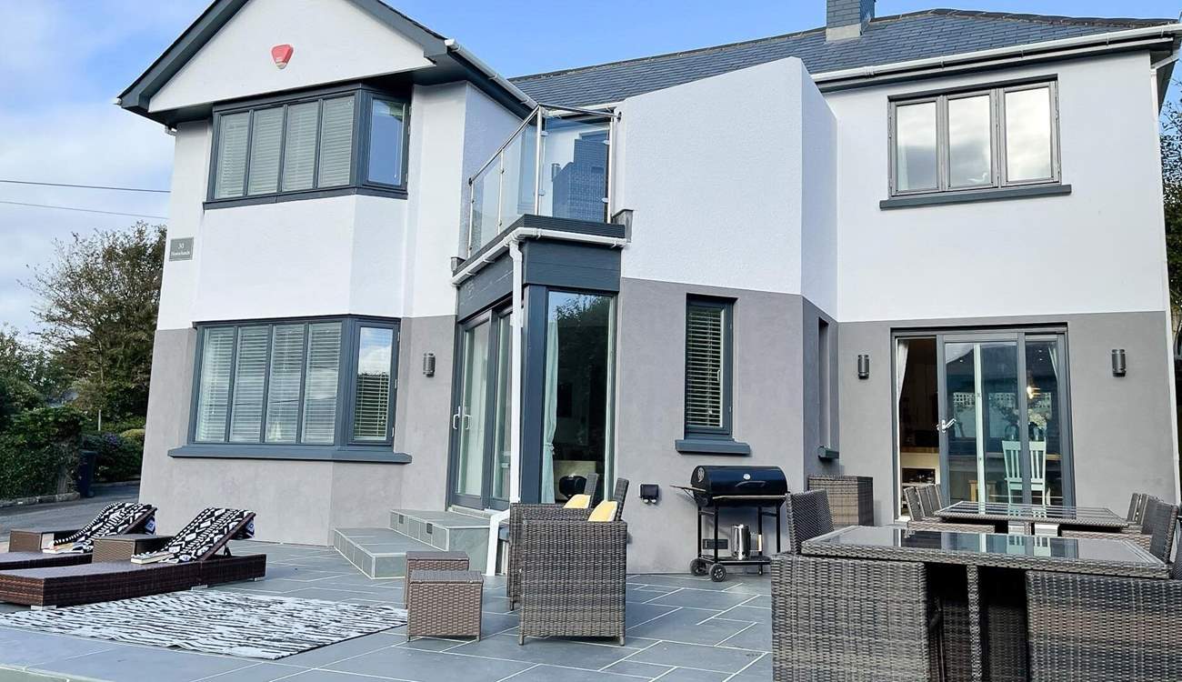 Welcome to Homelands.