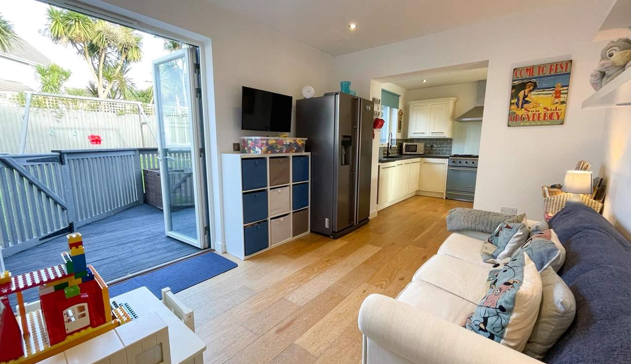 Children can play safely whilst the evening meal is being prepared.