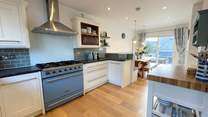 The fully equipped kitchen.