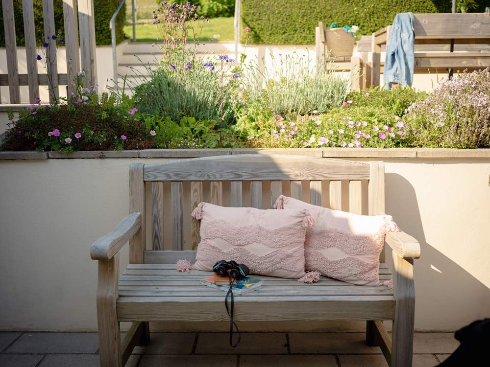 The perfect spot to plan a costal walk whilst the family starts to awake.