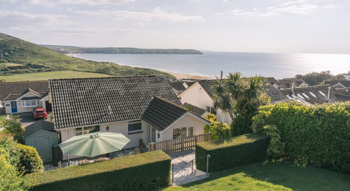 Welcome to Lundy View - a gorgeous holiday home in Woolacombe. 