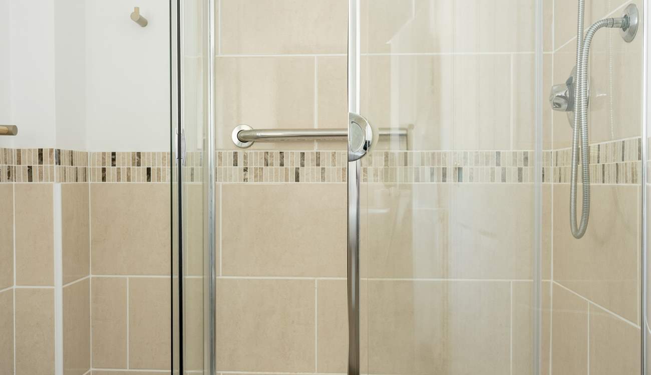 There is a also a shower.





