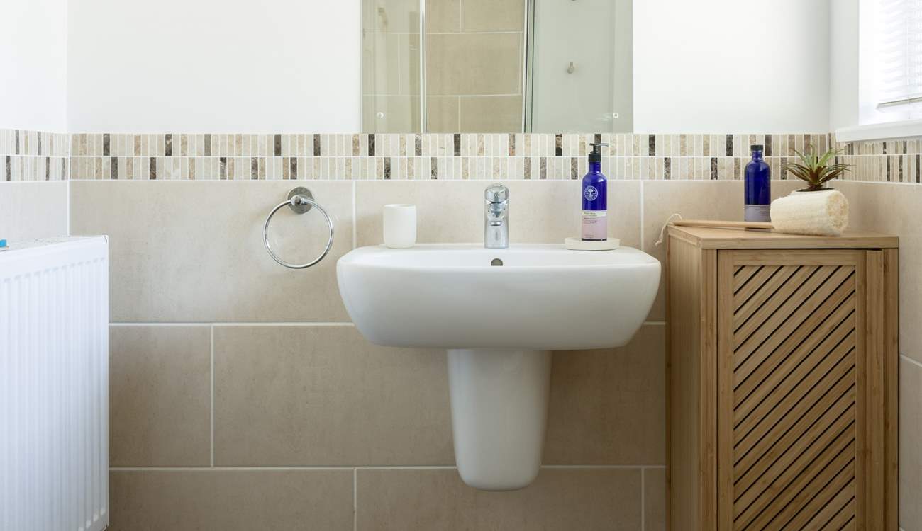 The family bathroom sits on the first floor.