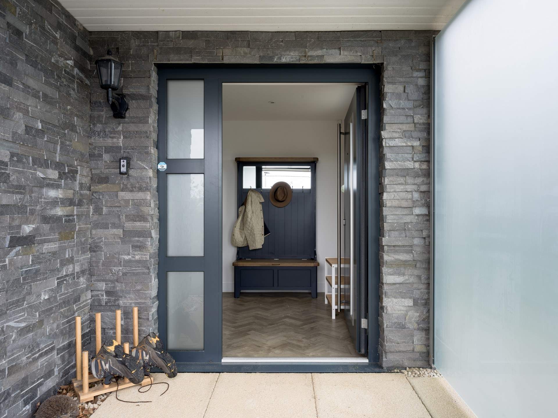 You have arrived at Capella.