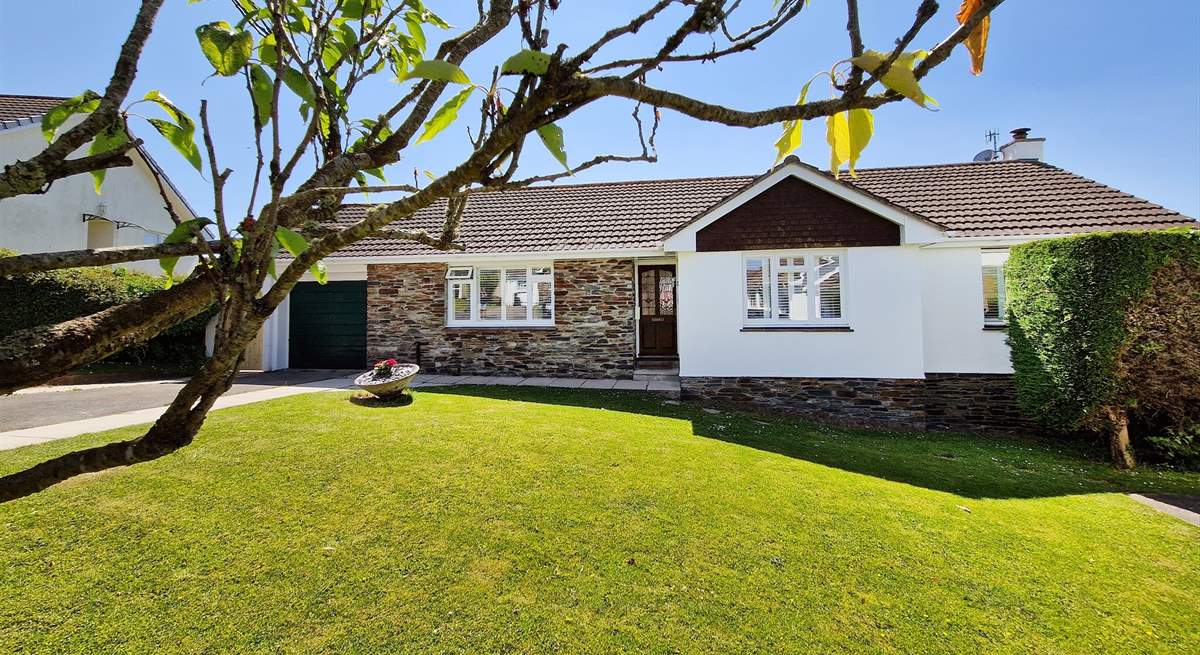 Ocean Brow is a beautiful holiday home, perfect for a family or group of friends. 