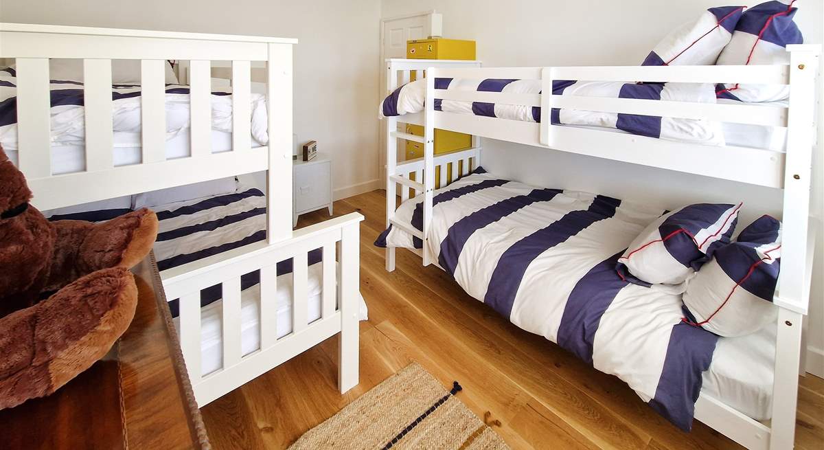 Such a fun room for the children. 