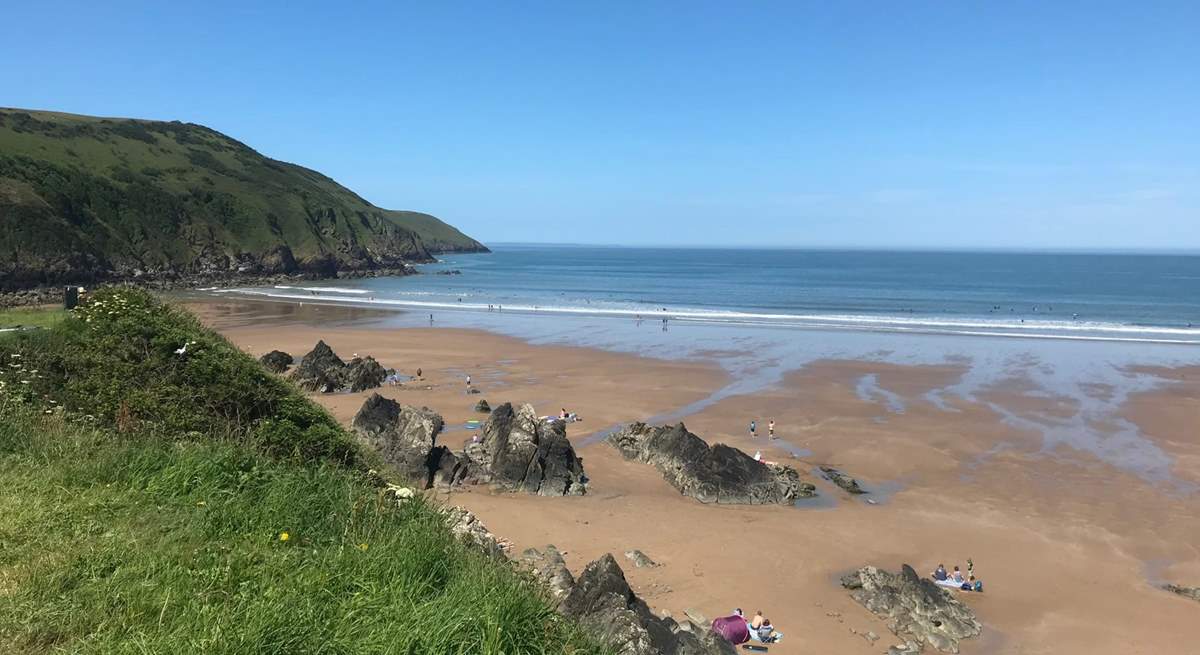 Beautiful Putsborough beach is a short drive away.