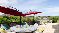 Al fresco dining in this lovely spot will be such a pleasure. 