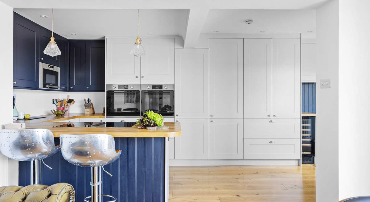 Perch at the breakfast bar and chat with the chef. 