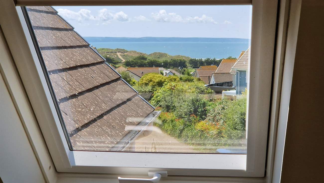 The view towards the ocean from the first floor.