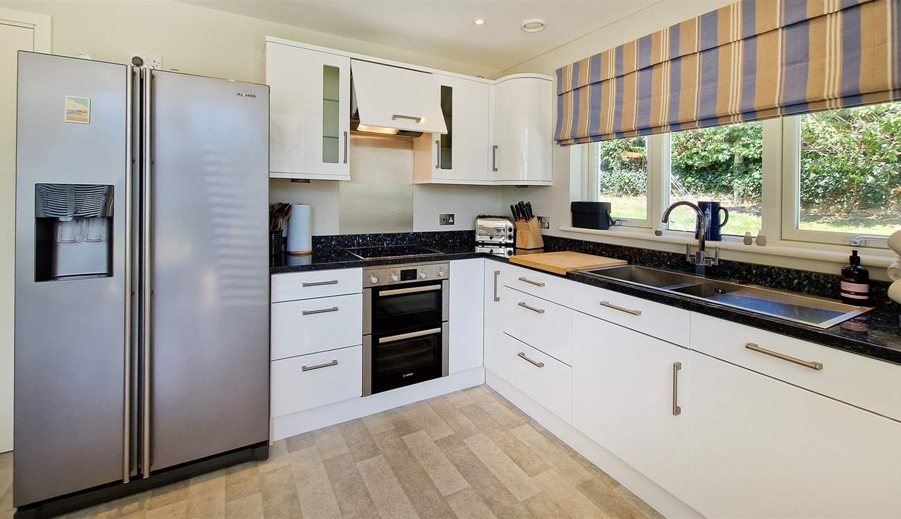 The kitchen has all the equipment you will need to cook a holiday meal. 