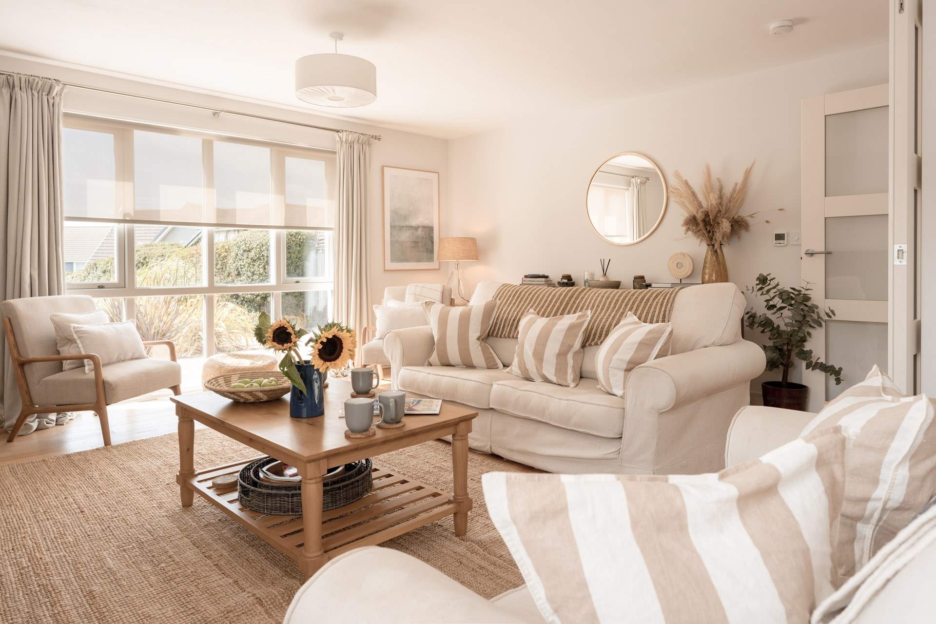 Beautifully furnished throughout.