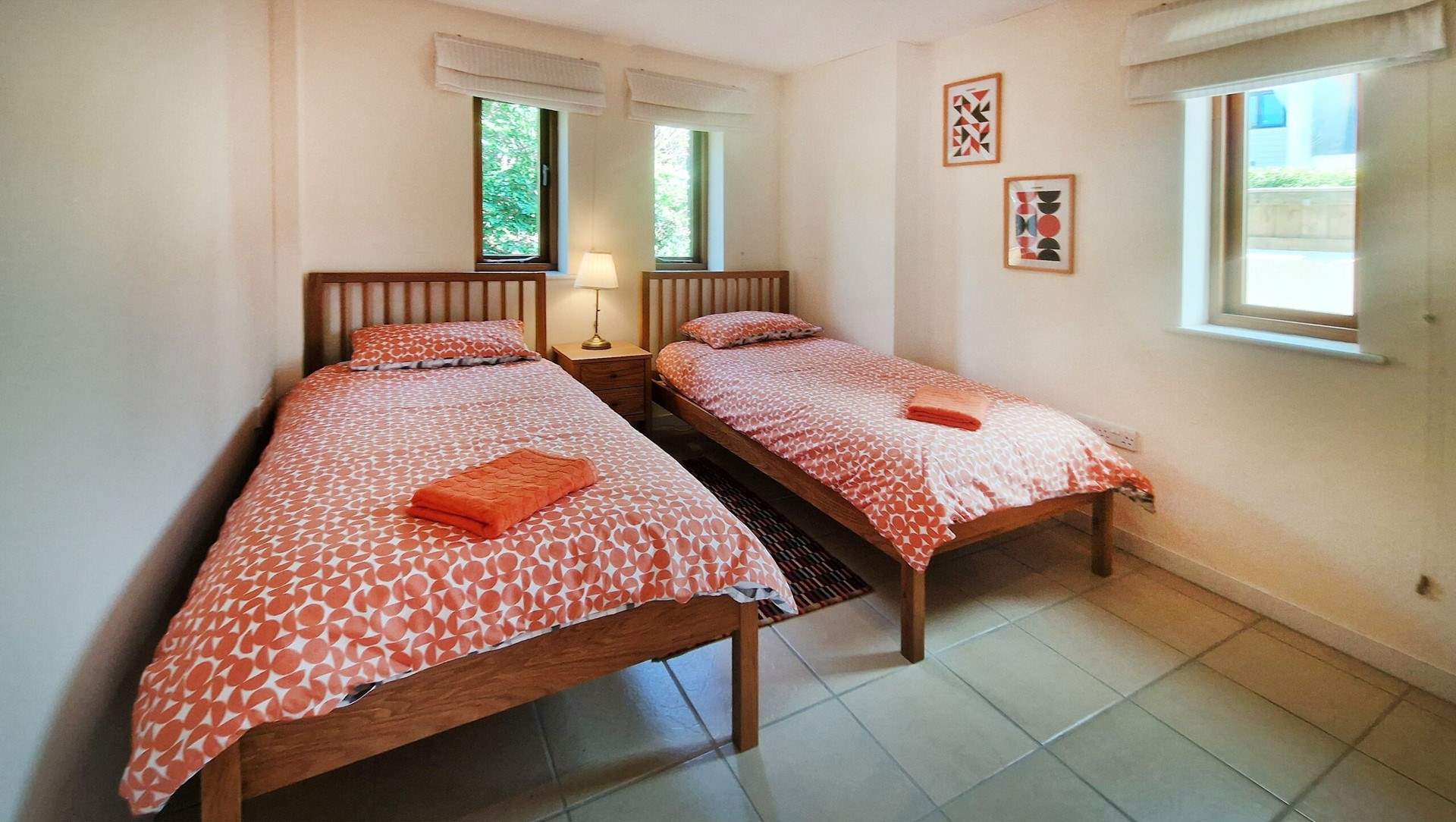 The twin bedroom is on the ground floor. 