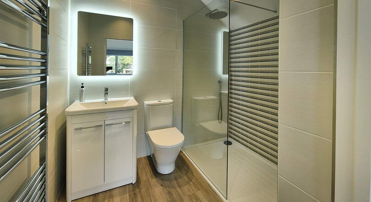 The en-suite shower room.