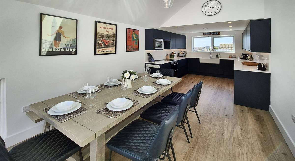 The kitchen and dining area is lovely and light.