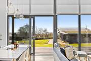 The lodge is flooded with light thanks to the floor to ceiling windows. Slide open the doors and let the Cornish air in.