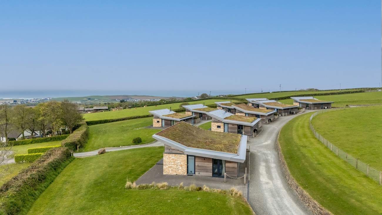 With views as far as the eye can see. Millook is the second lodge along on the back row.