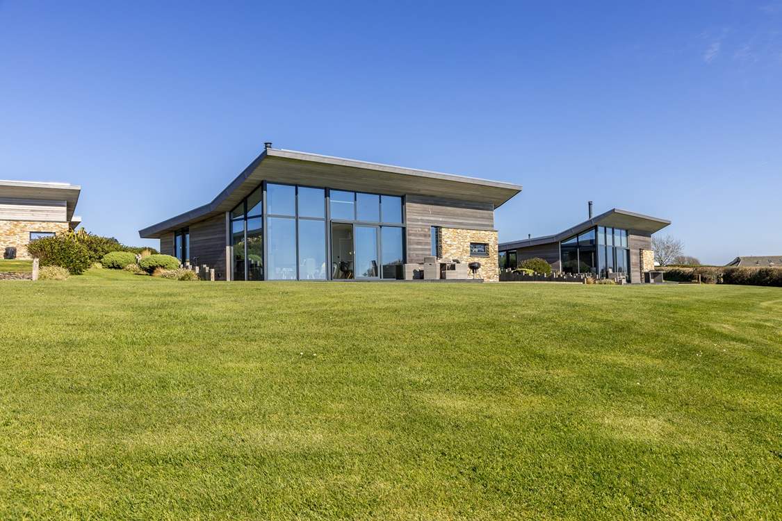 You will not be disappointed with this holiday abode.