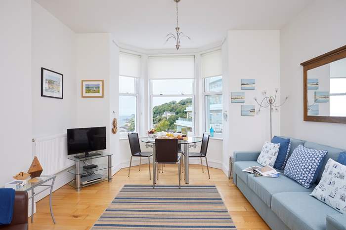 Seascape is a 2 bedroom self catering apartment with sea views in Ventnor, Isle of Wight.