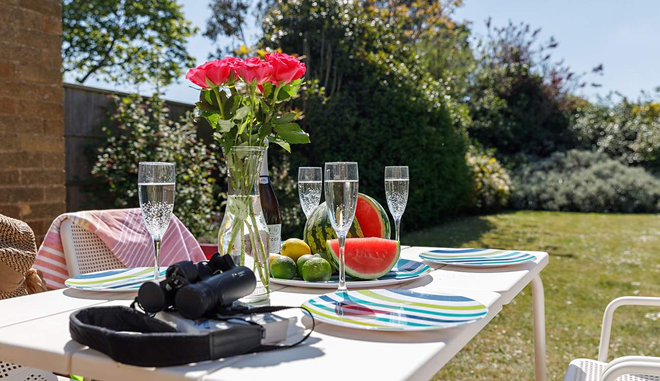 Fresh produce from the local high street shops,  minute a few minutes drive or an enjoyable walk.