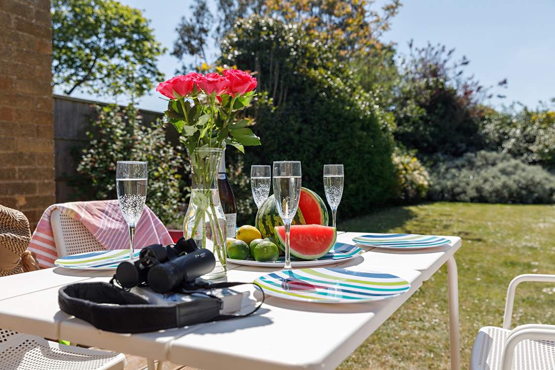 Fresh produce from the local high street shops,  minute a few minutes drive or an enjoyable walk.