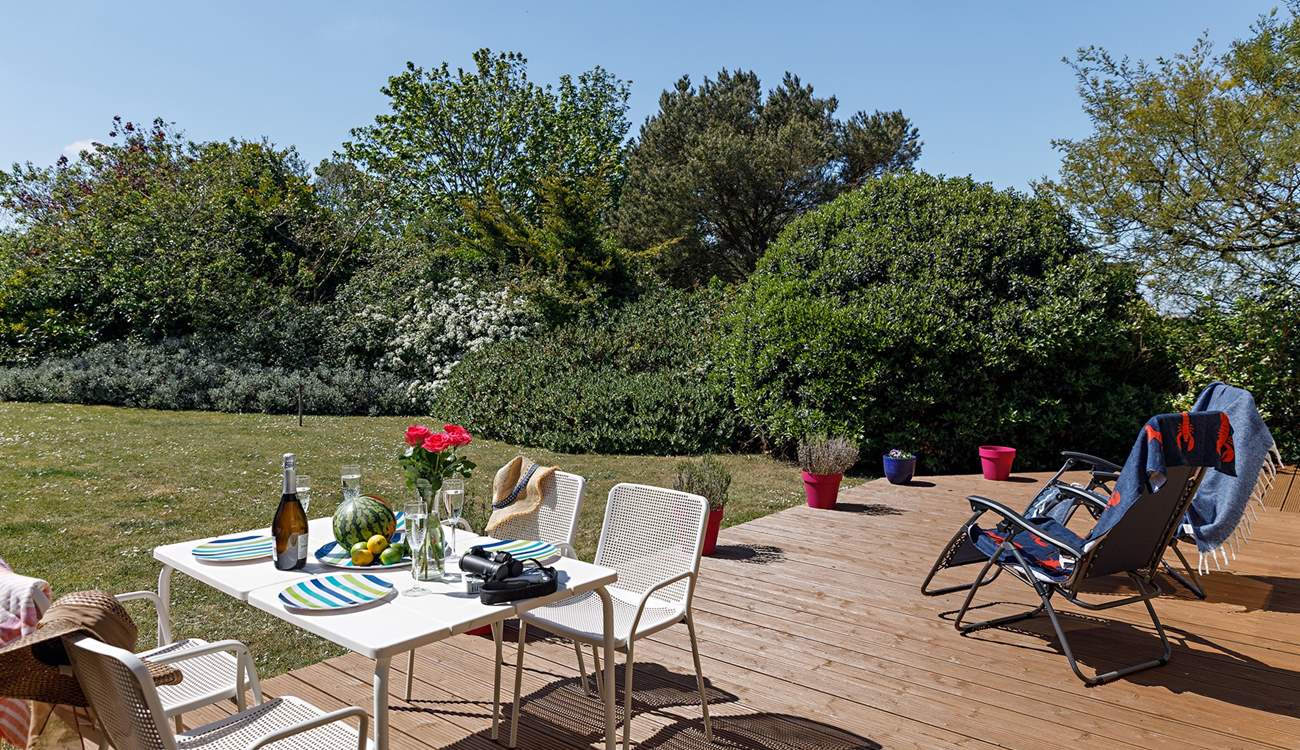 Enjoy al fresco dining under Norfolk's renowned big skies.