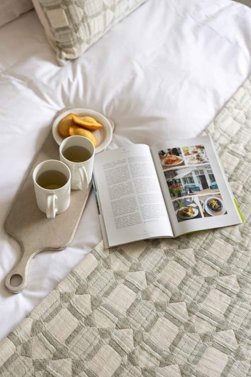 Take your time and enjoy morning coffee whilst in bed.