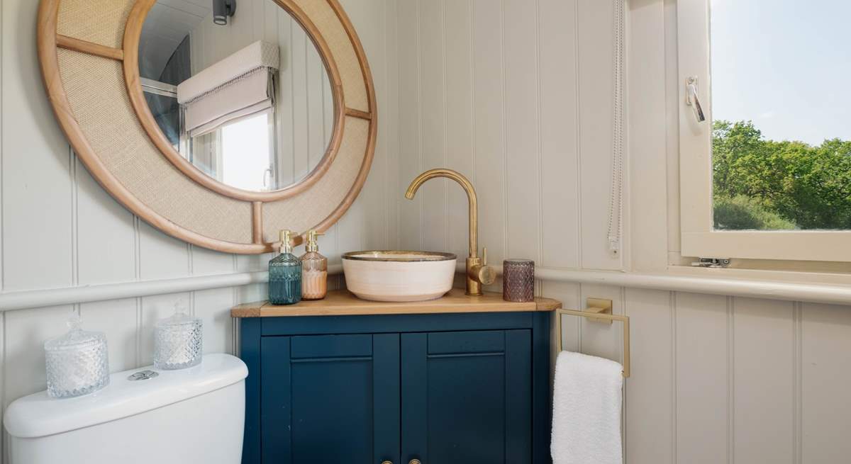 The luxurious interiors flow through to the en suite shower-room. 