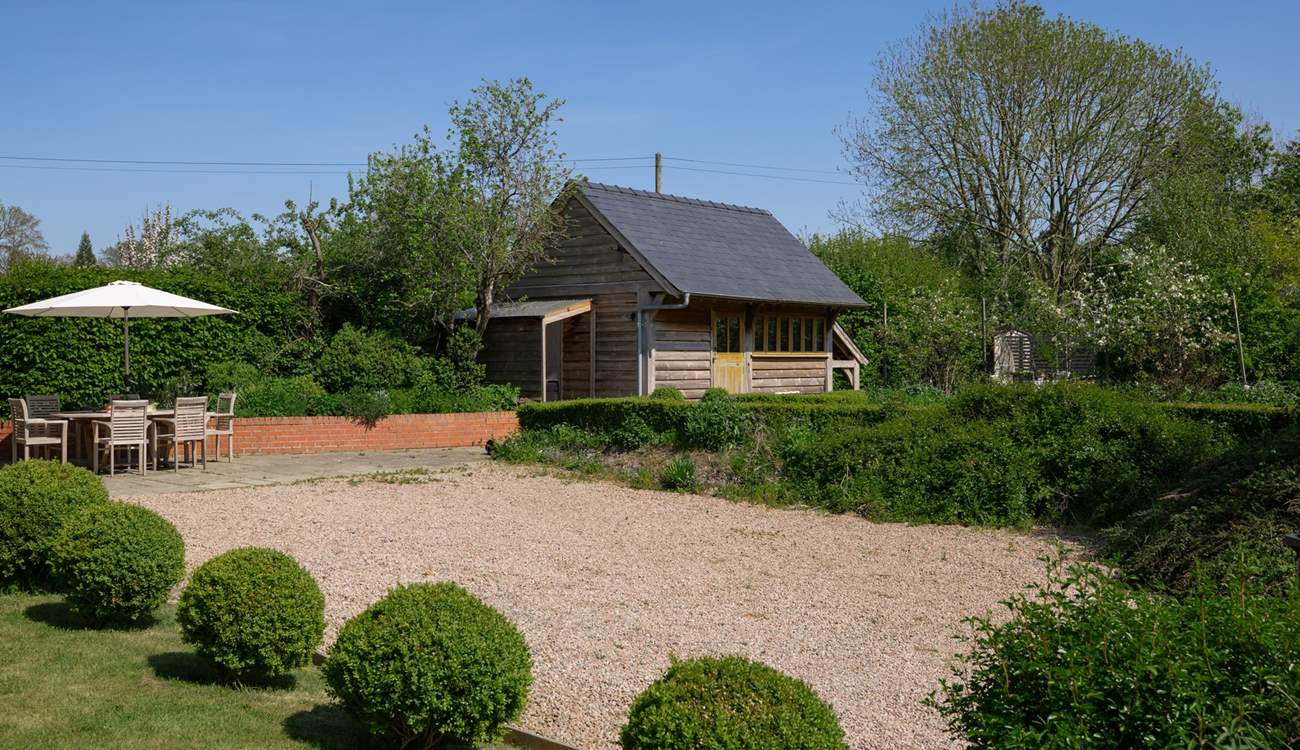 Plenty of parking space.