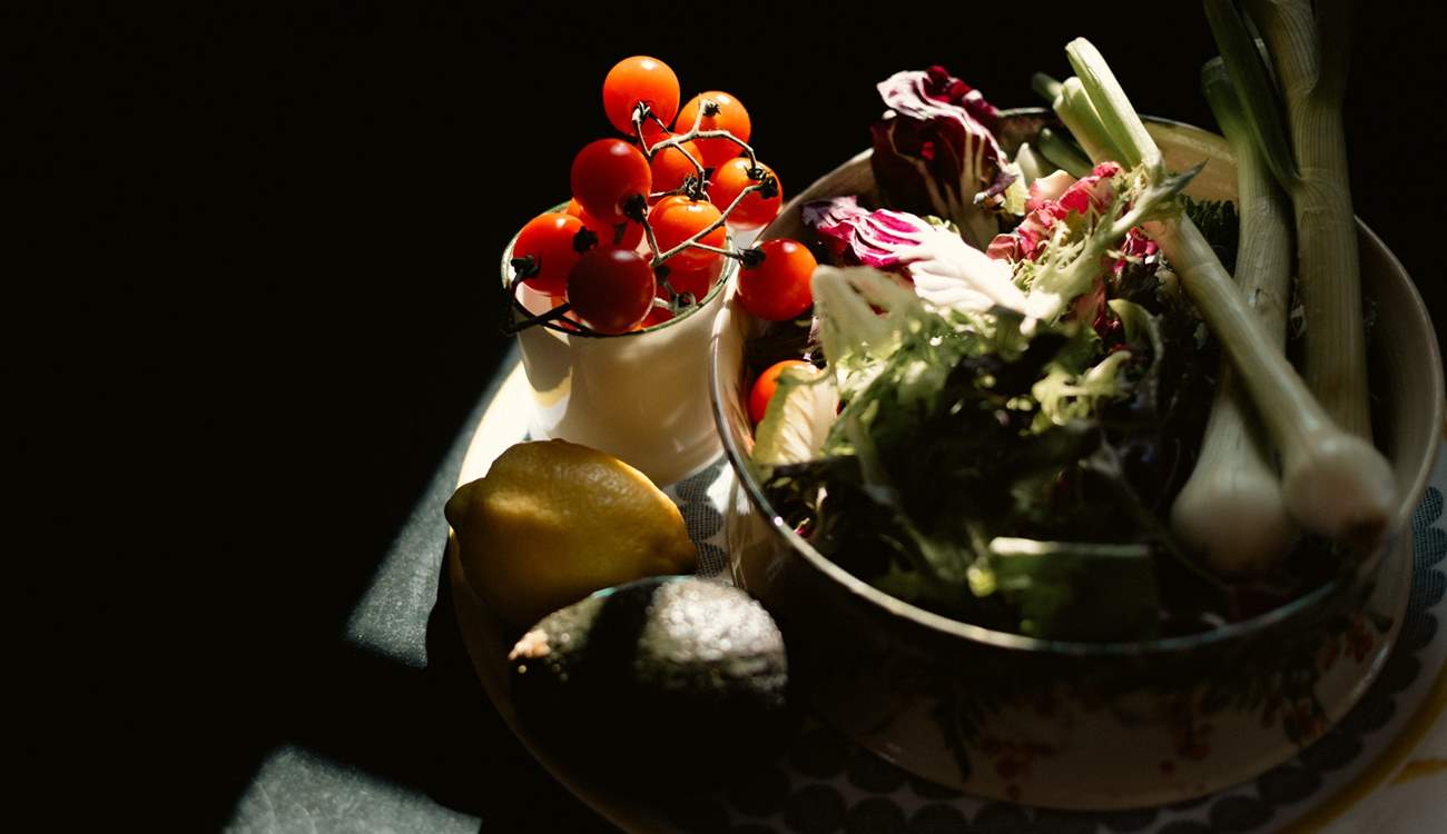 There are lovely ceramics to show off your creations. 