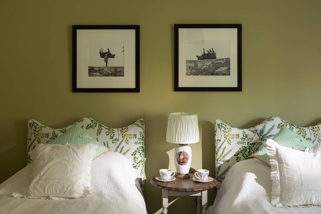 Paint is a speciality of the owners so you will find beautiful colourways all through the cottage.