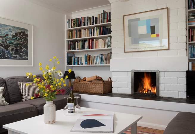 Gather round and light the open fire on chillier evenings.