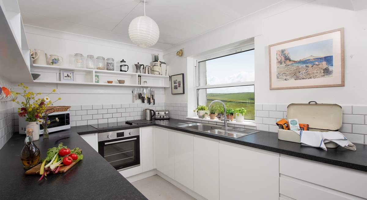 Family meals and happy memories will be made at Higher Pencobben.