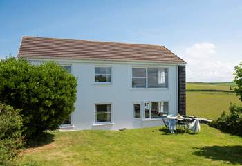 Be careful of the drop at the end of the back garden, there are steps to the back door.